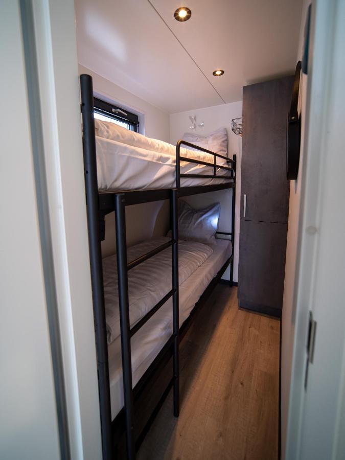 Houseboat Met Dakterras Mookerplas Middelaar Экстерьер фото